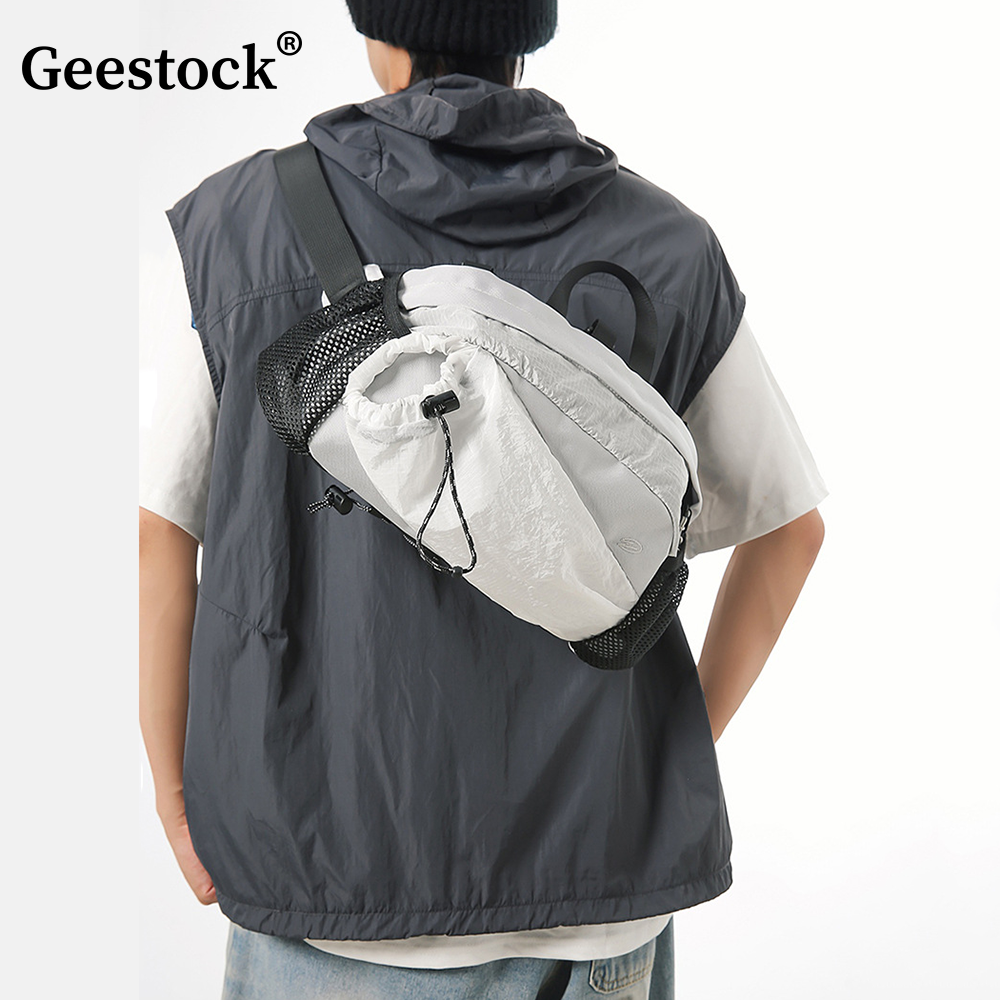 Geestock Trendy Lightweight Sp - đánh giá và giá Hiking Backpack Waterproof